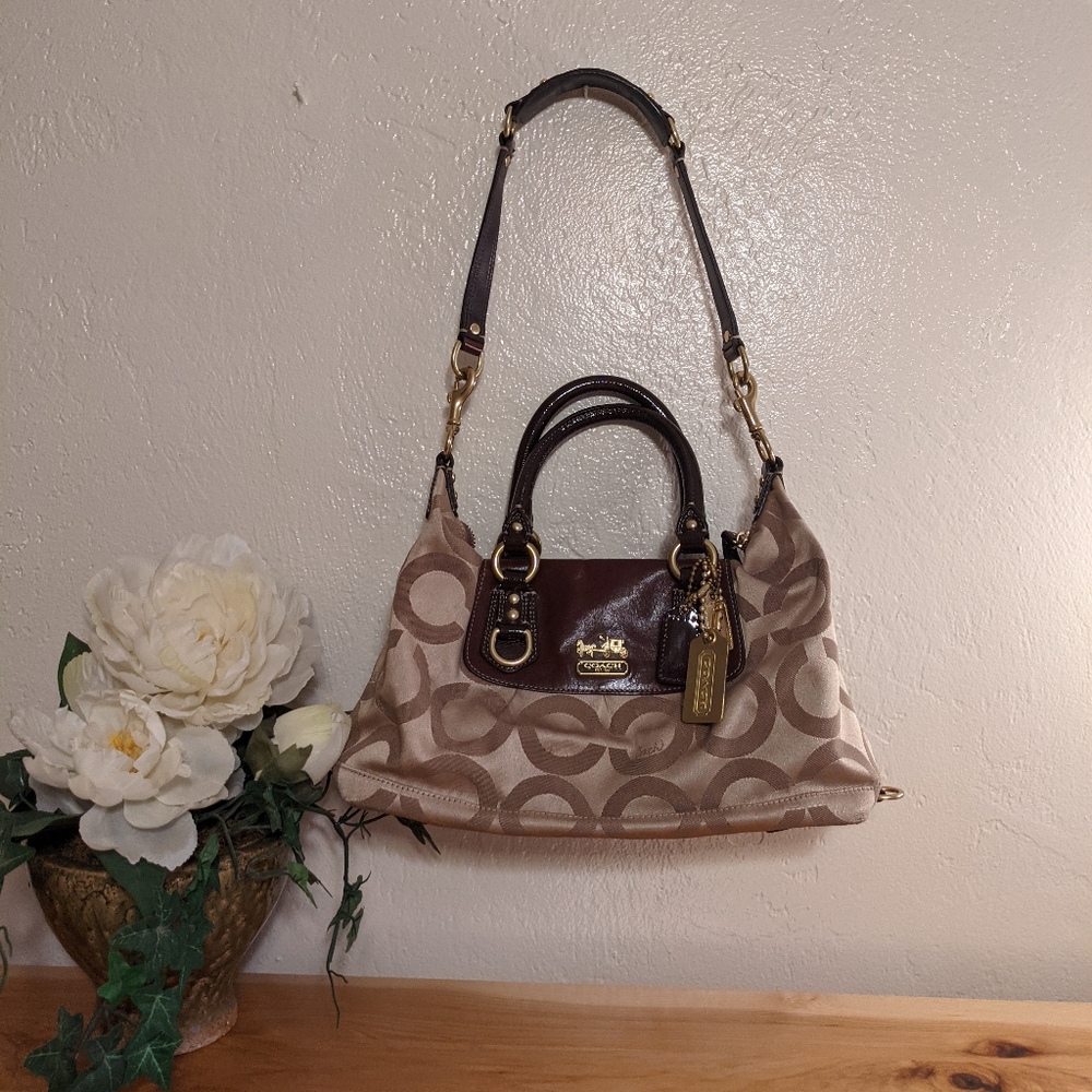 Coach purse 👜